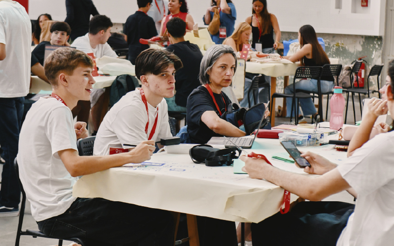 Projeto já levou a indústria a 42 mil estudantes portugueses